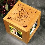 Show off highlights from you prom night with our enchanting photo cube! Choose your four favorite photos from the evening to be treasured and admired. You may also have the cube personally engraved with any expression of your choice. This photo cube works perfectly as a gift, or even as a treat to yourself!
