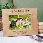 Personalized Picture Frame for Dad is the perfect gift idea for a new father. The First Fathers Day is one to enjoy & share with family & friends. A great personalized gift a New Dad is sure to love & cherish forever. Great for home or office.