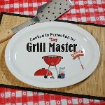 This Personalized Grill Master Serving Platter makes a great gift for the chef in your family. Their famous hot dogs and hamburgers will be extra tasty when served from this Custom Serving Plate. Make it an excellent gift for Grandpa, Dad, Uncles, Brothers or anyone who enjoys grilling at barbecues and picnics.