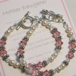 A special mother daughter bond is something that can take years. It often isnt for years that the bond is realized. Whether you are able to enjoy a relationship close distance or miles apart, the mother daughter bond bracelet set will bring you close at heart. The bracelet set makes a meaningful and treasured gift idea perfect to give for mothers day, weddings, birthdays or any occasion.